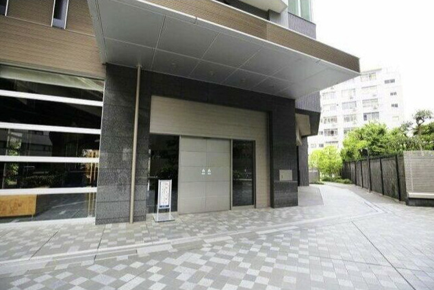 フェニックス西参道タワーの外観