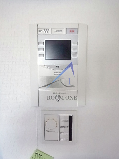 ブライズ亀戸の設備|モニター付きインターホンです。