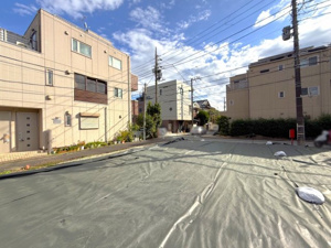 【外観】 | 2025年10月27日撮影