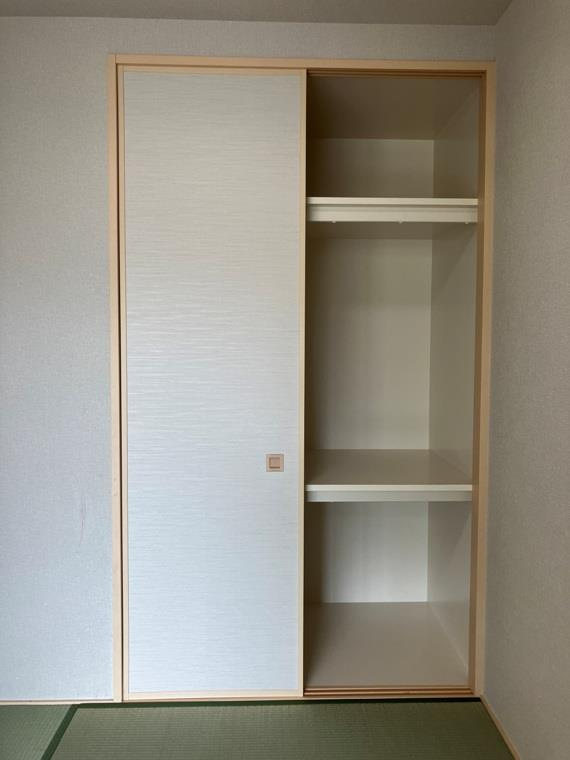 ルネ本厚木の収納