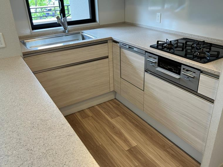 ルネ本厚木のキッチン