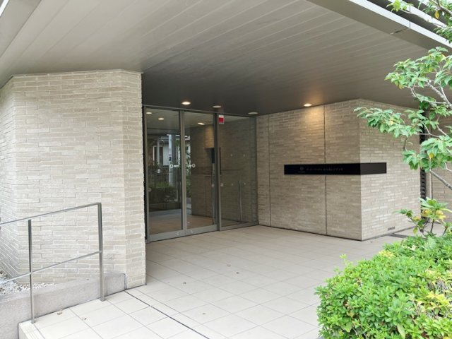 ザ・パークハウス南行徳レジデンスのエントランス