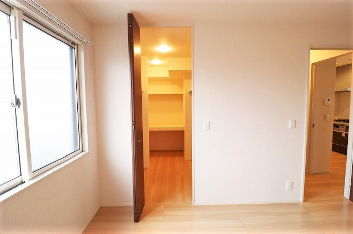 ボナールの収納|ウォークインクローゼット