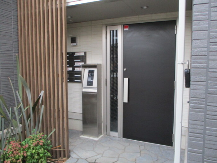 フィーカ アパルフェのエントランス|エントランス