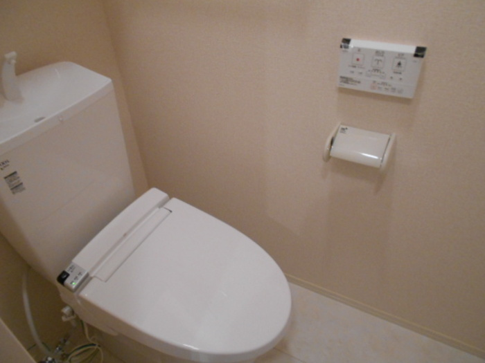 フィーカ アパルフェのトイレ|トイレ 温水洗浄暖房便座