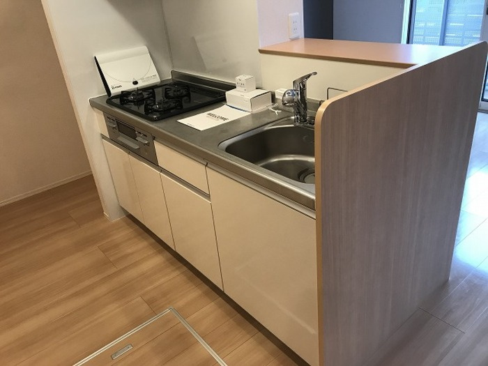 CREAⅡのキッチン|対面キッチン（システムキッチン）