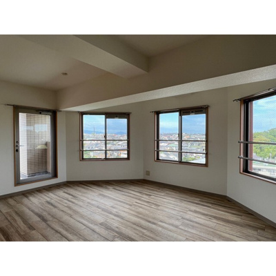 【居間・リビング】