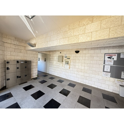 【エントランス】