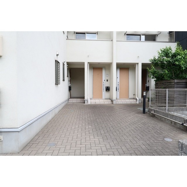 レイナスのエントランス