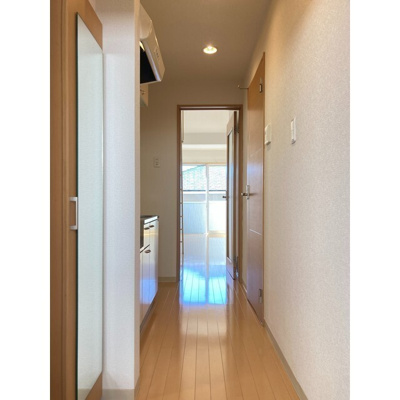 【玄関】 | 玄関から室内