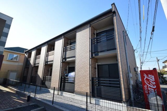 松戸新田駅徒歩５分　収納たっぷりの単身者様物件