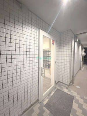 【エントランス】 | ラシーネ結