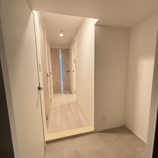 【玄関】 | パークアクシス品川天王洲アイル | ※写真は同タイプ住戸です。