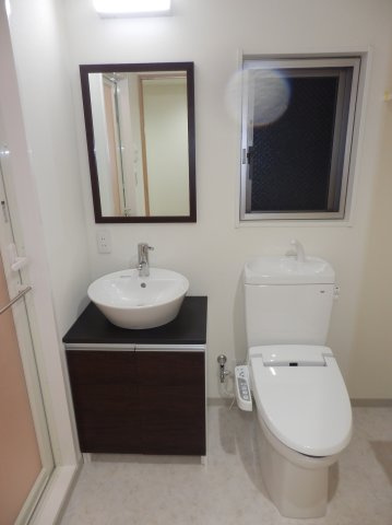 星華ビルの洗面所