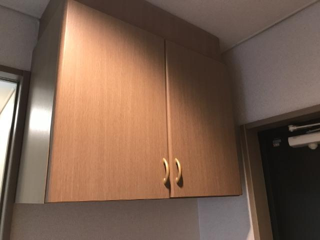 【玄関】 | プレジデント岩沼弐番館 | 上部収納