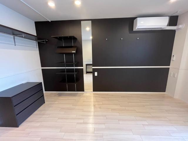 ウエストウイングⅤ（ファイブ）の居間・リビング|リビング