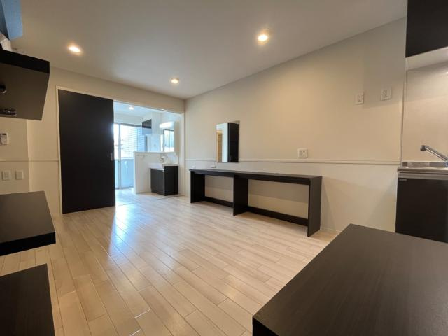 ウエストウイングⅤ（ファイブ）の居間・リビング|リビング