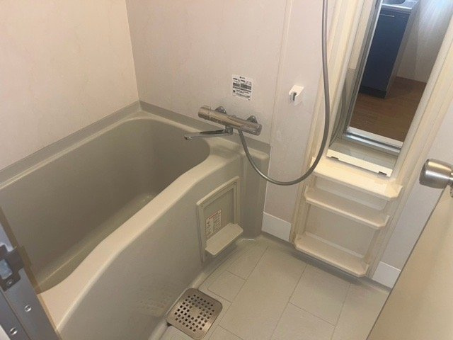 シンシア学芸大学の浴室