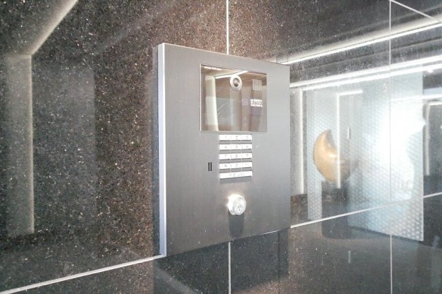 アークマーク大森町アジールコートの外観