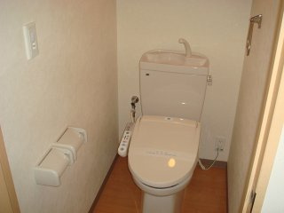 【トイレ】 | SUN GRACE Ⅰ | シャワー付トイレ（イメージ）