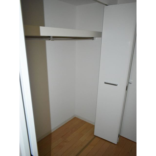 ルクレ新川レジデンス