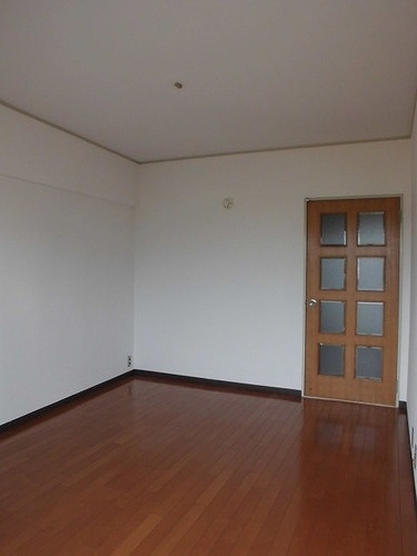 白鷺ビューハイツのその他|ダイニングキッチン（バルコニー側から望む）※前回募集時／２０