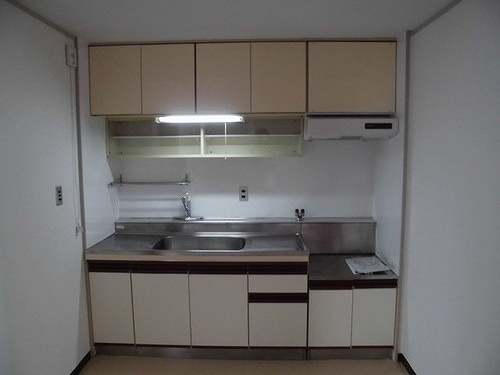 白鷺ビューハイツのキッチン|システムキッチン　※前回募集時／２０２０年６月の写真