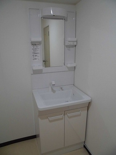 白鷺ビューハイツの洗面所|洗面化粧台　※前回募集時／２０２０年６月の写真