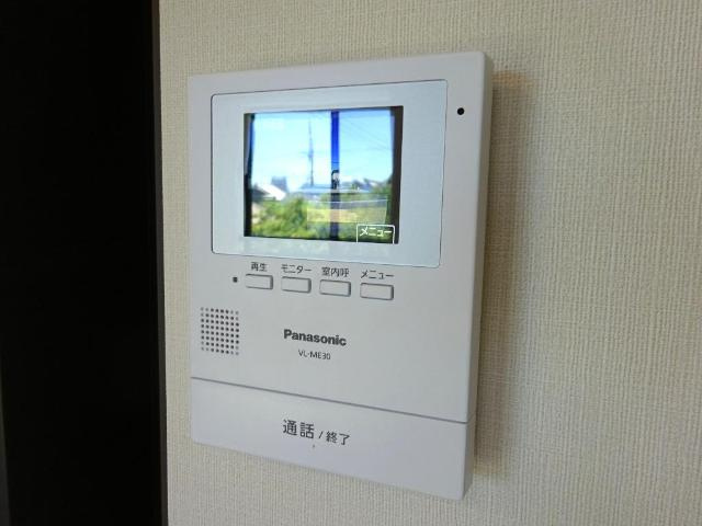 メゾン・ド・リヴィエールの内装|カメラ付インターホン