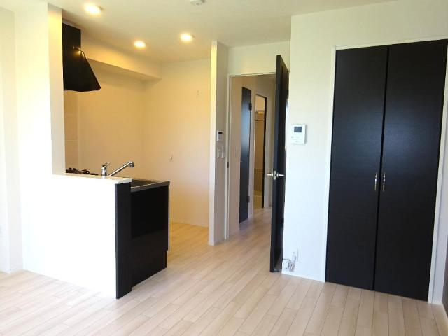 メゾン・ド・リヴィエールの居間・リビング|リビング