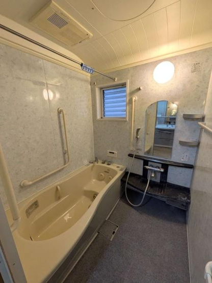 【浴室】