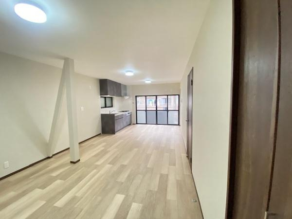 【居間・リビング】