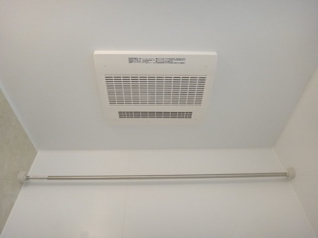 ヒューマックス中冨居のその他|浴室乾燥機（イメージ）