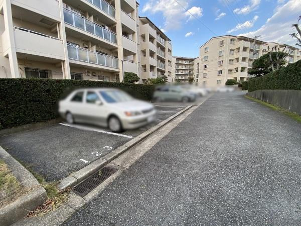 【駐車場】 | 研究学園5団地525号棟