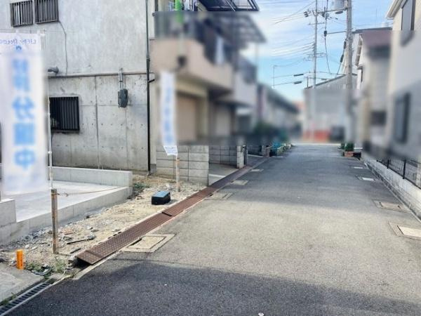 【前面道路含む現地写真】 | 守口市南寺方東通3丁目　新築戸建
