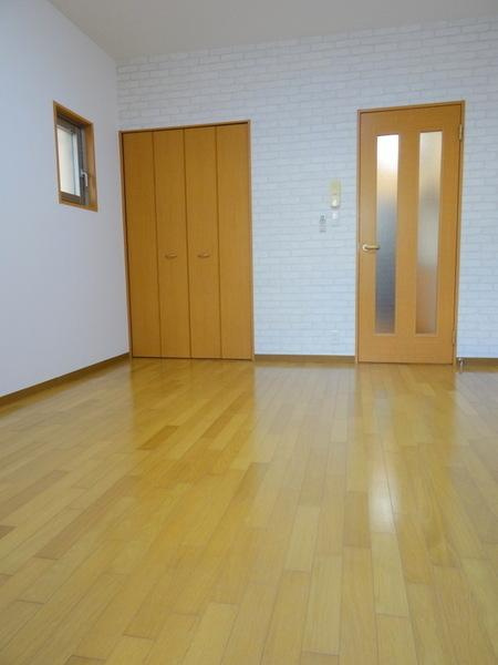 ポプラの樹の洋室|★オシャレなお部屋★