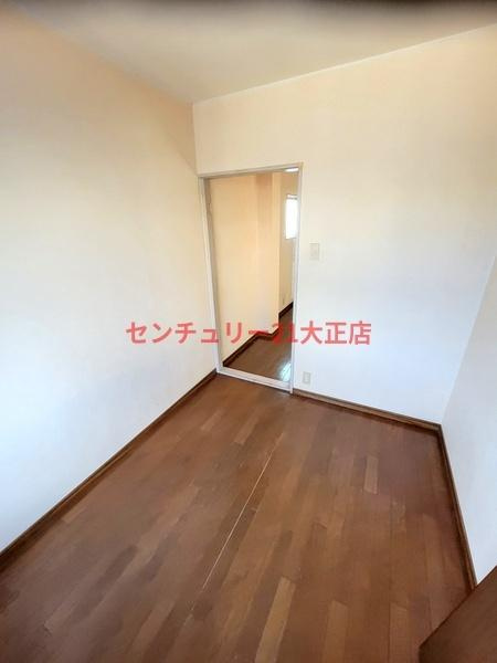 泉尾丸松マンションの洋室