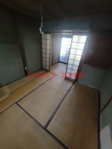 三軒家東6丁目倉庫の和室