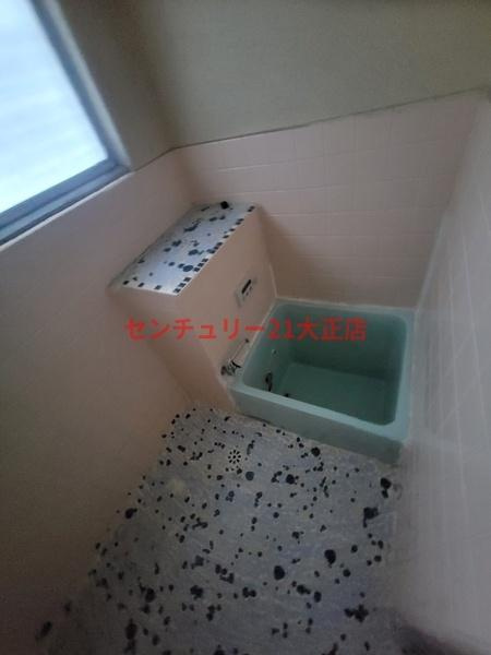 三軒家東6丁目倉庫の浴室