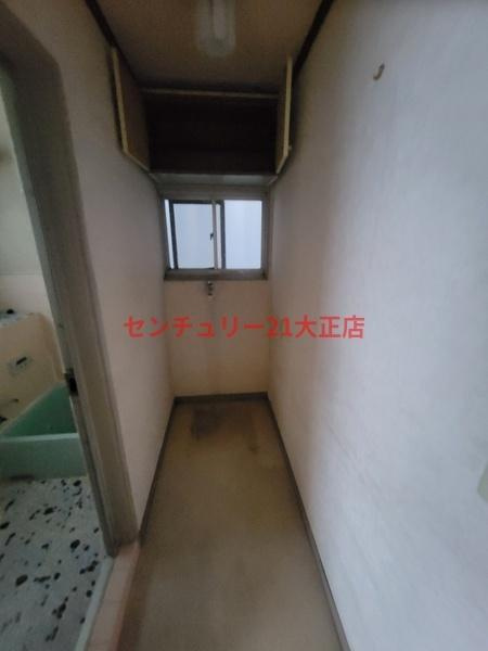 三軒家東6丁目倉庫の洗面所