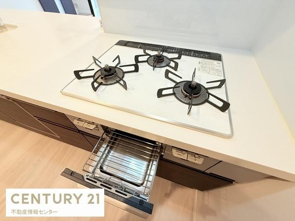 【キッチン】 | 三津屋中２丁目　中古戸建 | グリルももちろん付いております！