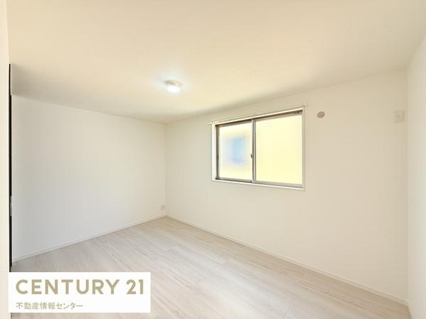 【洋室】 | 三津屋中２丁目　中古戸建 | ３階７帖のお部屋