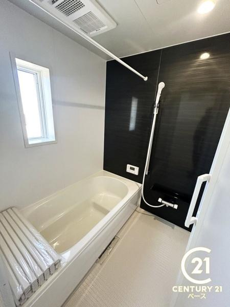 クレイドルガーデン萩の台 １号棟 ／新築一戸建の浴室|■ゆったりしたサイズの浴室です！足を伸ばしての入浴は疲れも癒してくれます！■