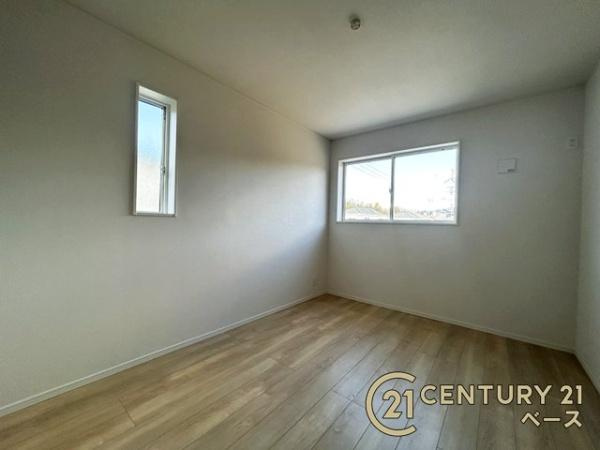 クレイドルガーデン萩の台 ２号棟 ／新築一戸建の洋室|■日当たりのよい明るい雰囲気の洋室です！■
