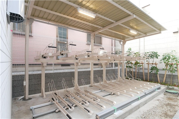 ベルグレードKS TREの外観