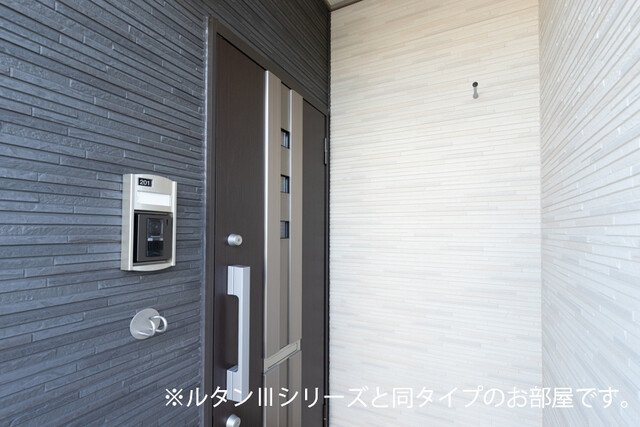 【玄関】 | Ｈｉ－Ｒｏｓｅｔｔａ　Ｂ