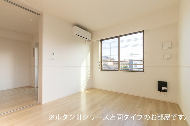 【居間・リビング】 | Ｈｉ－Ｒｏｓｅｔｔａ　Ｂ