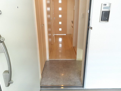 【玄関】 | アベニールヒルズ