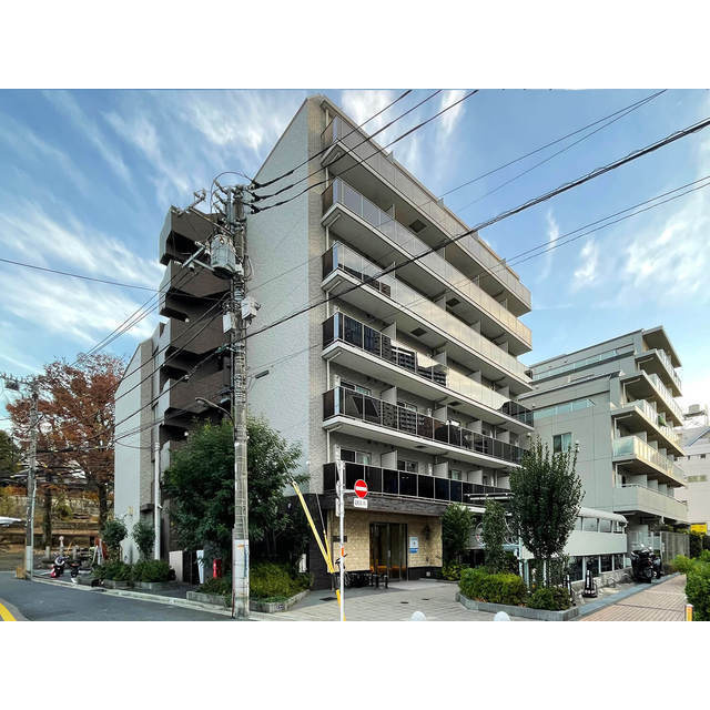 ハーモニーレジデンス新宿EASTの外観