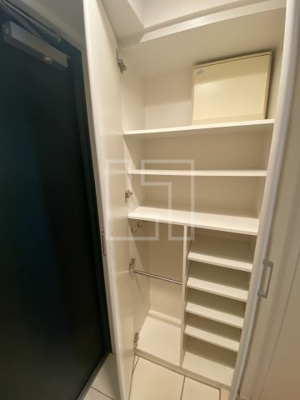 【収納】 | ポートヴィラ靭公園 | ポートヴィラ靭公園　下駄箱